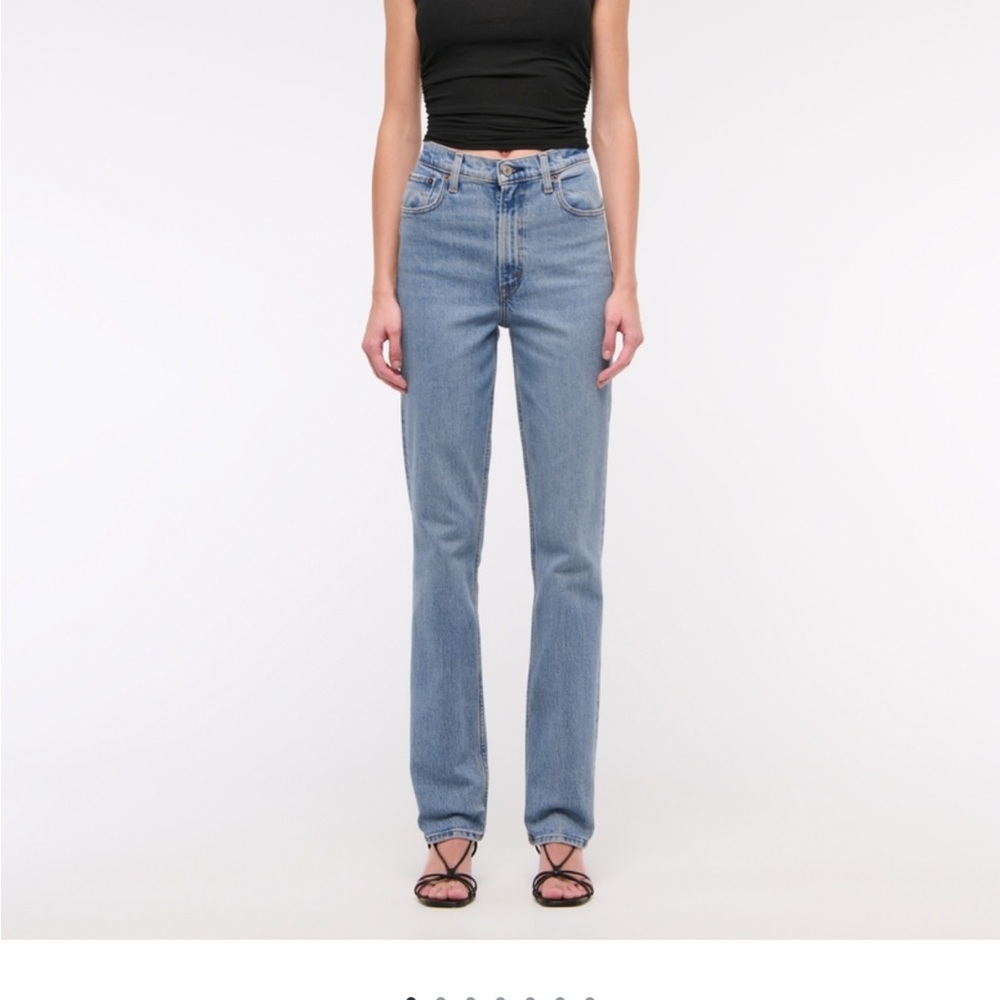 Abercrombie 90s Straight Ultra High Rise